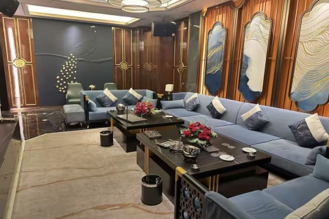 昌都周边夜场招聘,让你的生活充满金钱和魅力